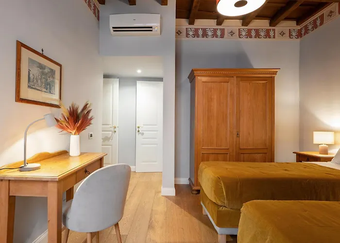 Palazzo Del Gesu Boutique 2-br Rom