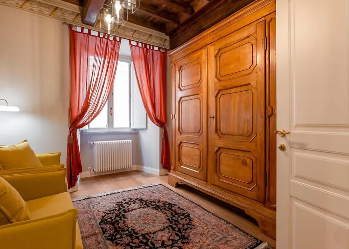 Palazzo Del Gesu Boutique 2-br Apartment *