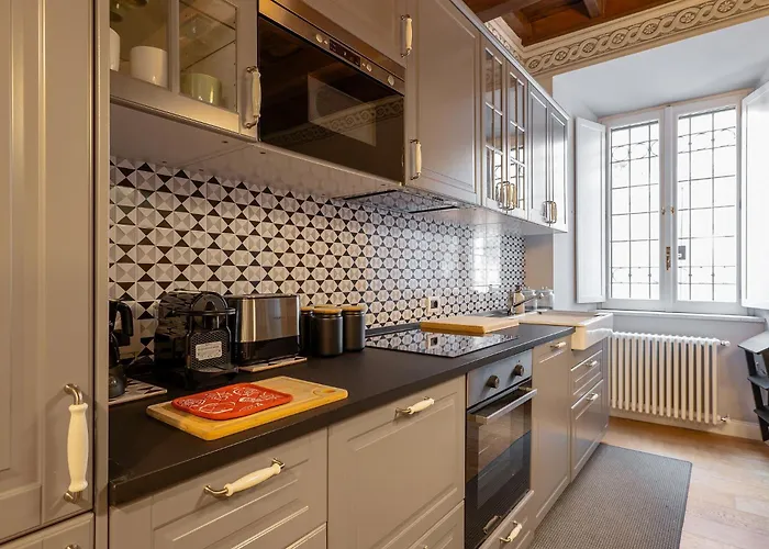 Apartment Palazzo Del Gesu Boutique 2-br Rom